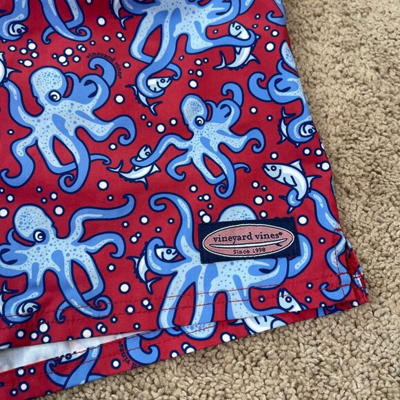 Vineyard Vines Swim Shorts Mens L Red Octopus Lined All Over Print Resort Beach - Picture 3 of 9